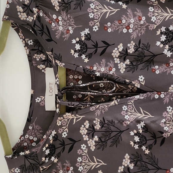 Grey Loft Blouse - Picture 3 of 5